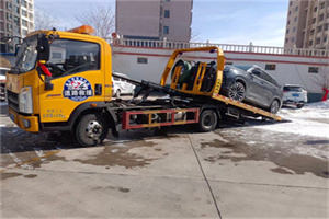 旧县救援拖车费用怎么算